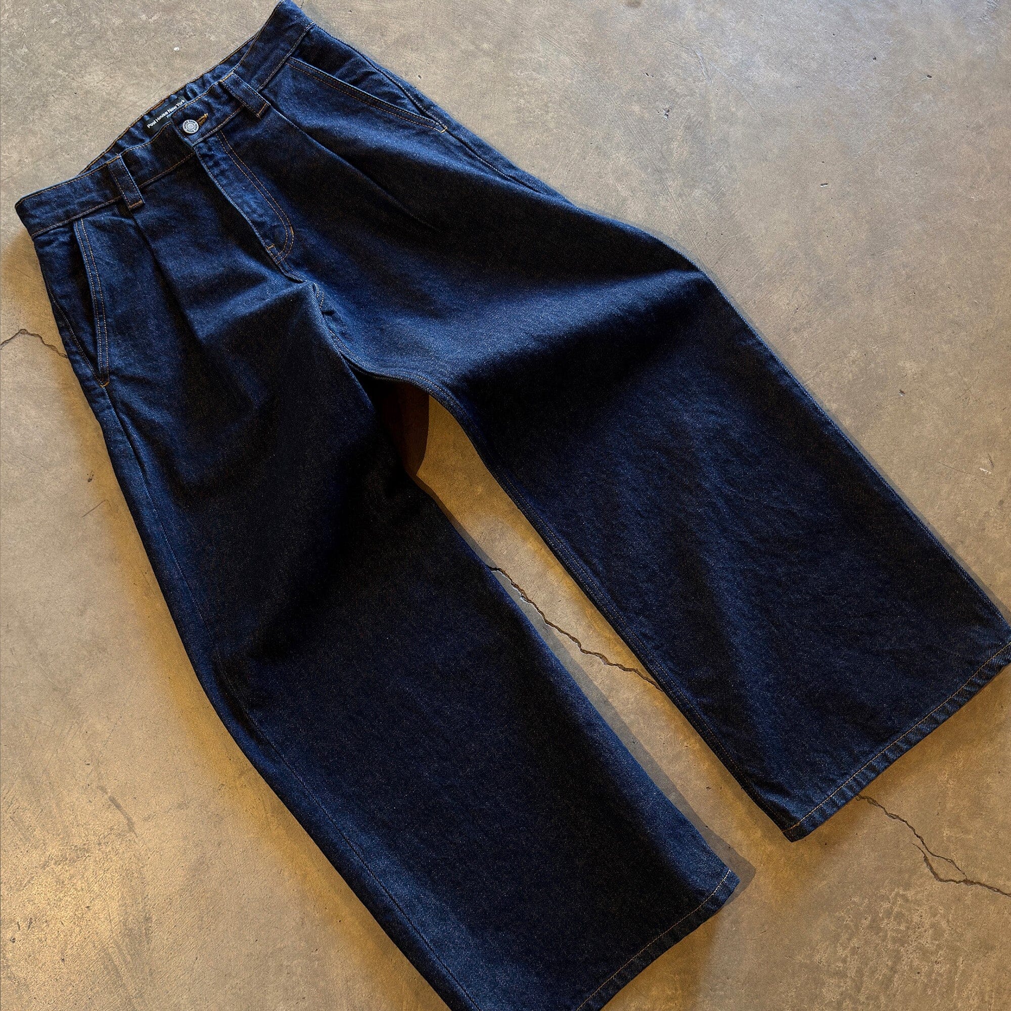 Shibuya Pleated Jeans | Baggy. Wide-Leg - Image 5