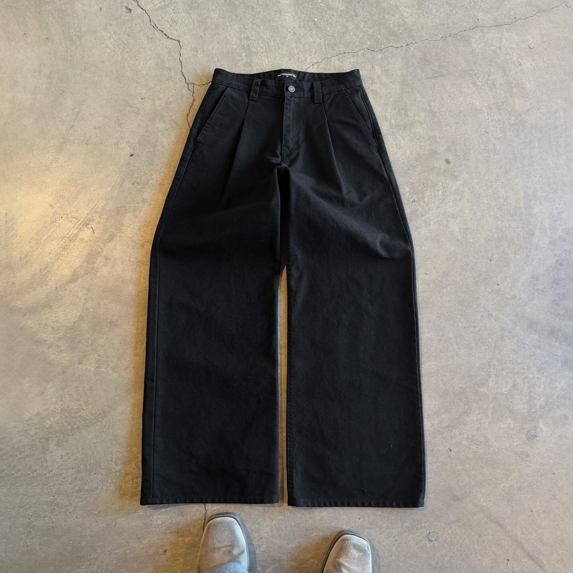 Shibuya Pleated Pants | Baggy. Wide-Leg - Image 4