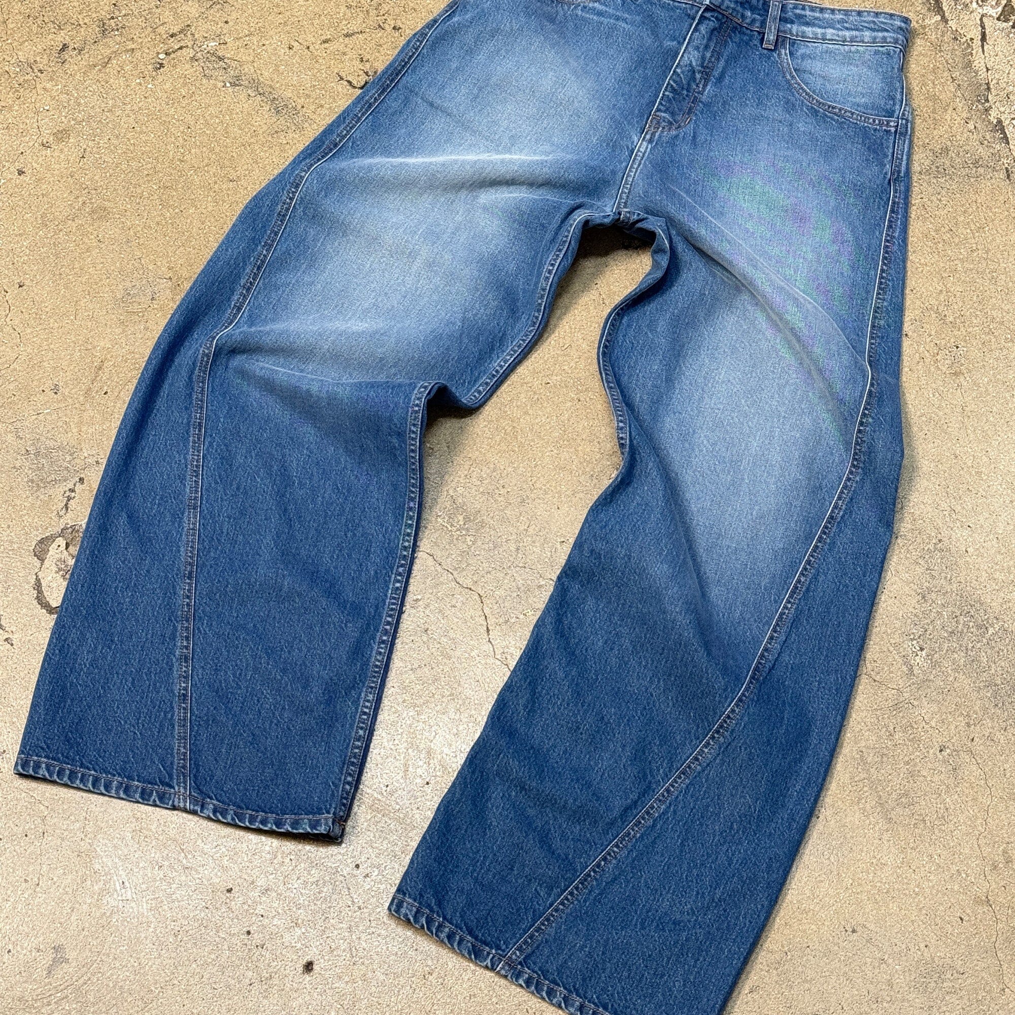 Twisted Tokyo Jeans | Baggy. Wide-Leg - Image 5