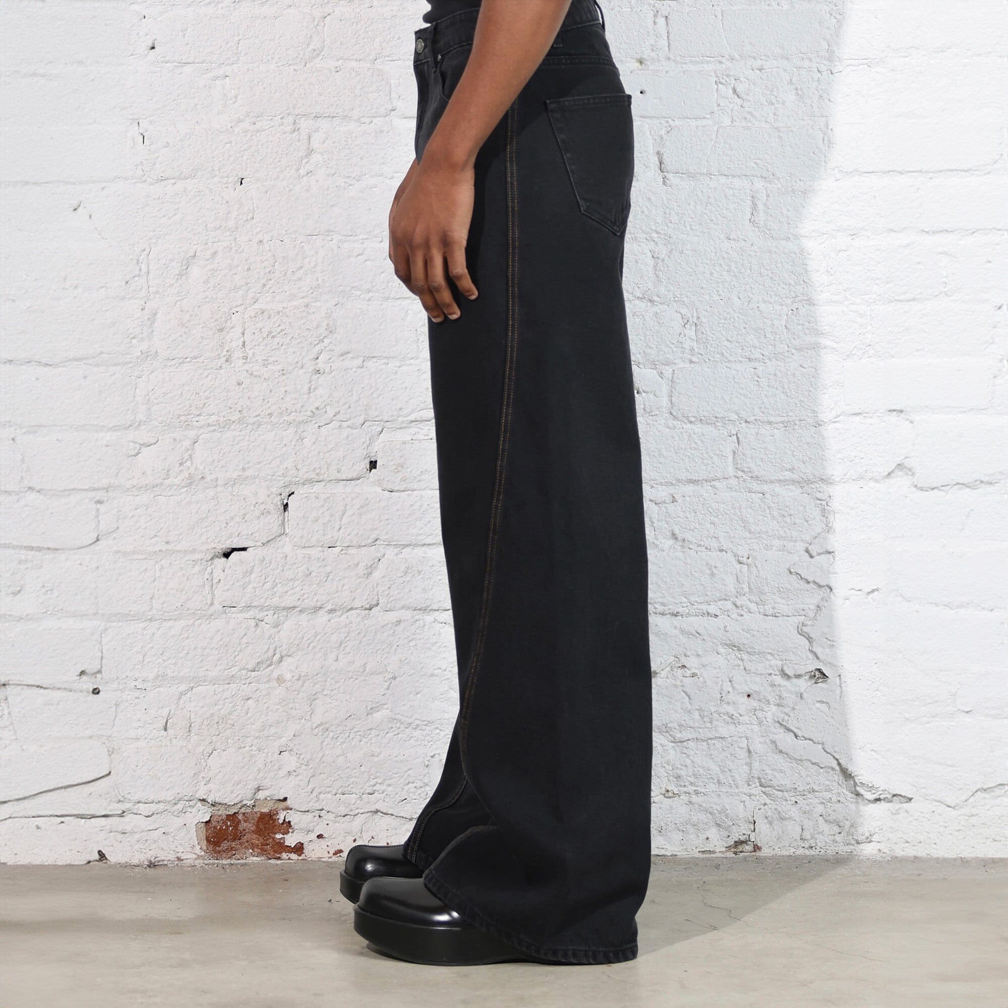 Twisted Tokyo Jeans | Baggy. Wide-Leg - Image 4